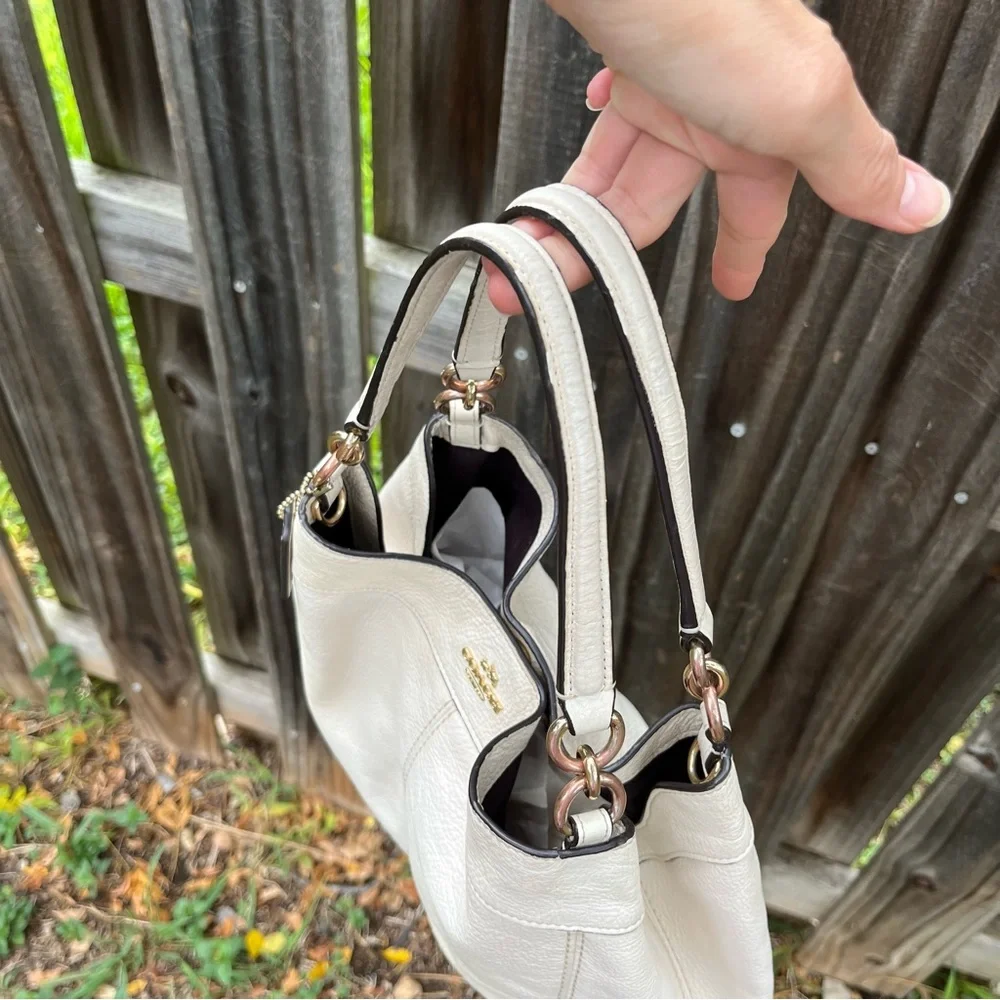 EUC Coach Lexy Shoulder Bag